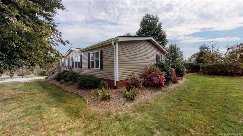 Property image 2 at 3087 Rickwood Drive, Newton, NC 28658