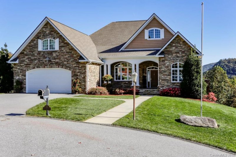 Property image 3 at 175 Pebble Stone Trail, Hendersonville, NC 28792