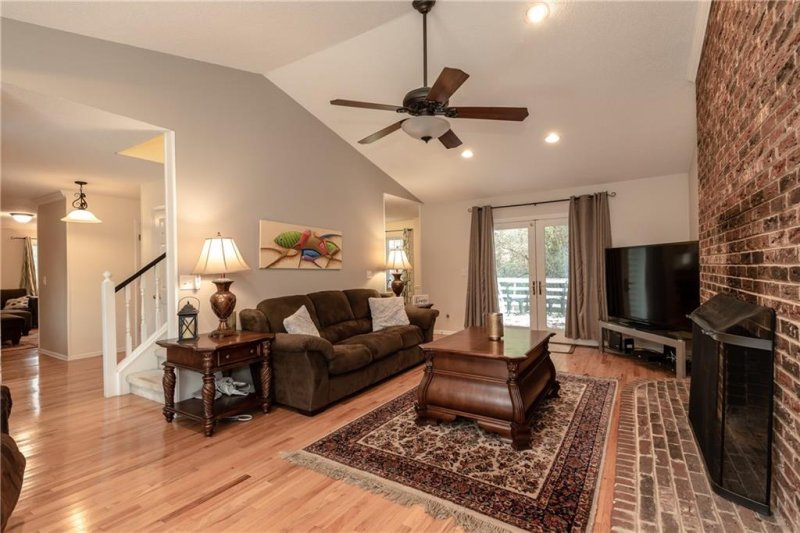 Property image 5 at 3916 Shakespeare Drive, Hickory, NC 28601