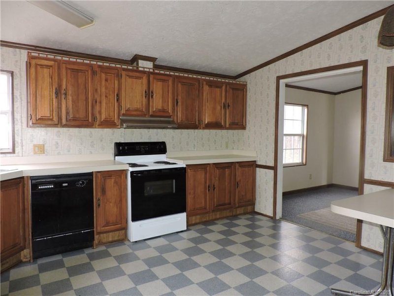 Property image 3 at 124 Rollingwood Drive, Stanley, NC 28164