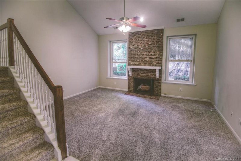 Property image 4 at 8231 Tradd Court, Charlotte, NC 28210