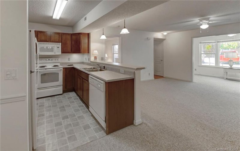 Property image 4 at 75 Morningside Lane, Hendersonville, NC 28792