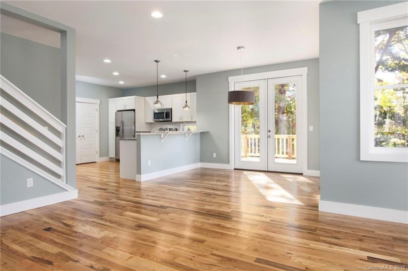 Property image 4 at 82 Pine Cone Drive, Asheville, NC 28805