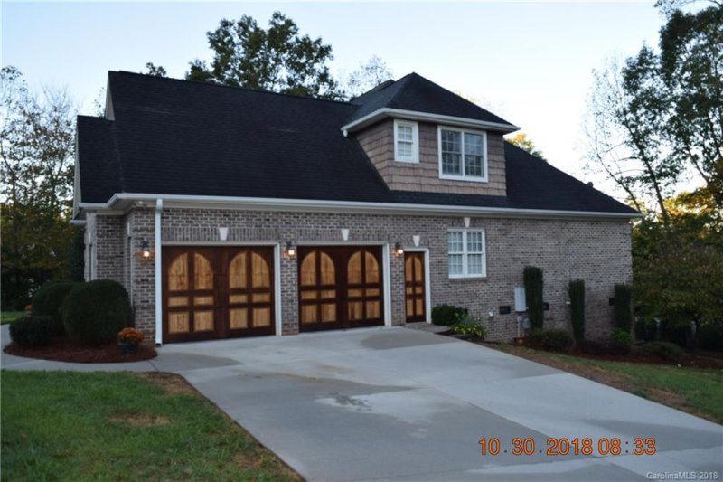 Property image 3 at 1034 Marguerite Drive, Lowell, NC 28098