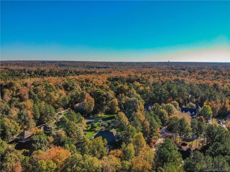 Property image 4 at 832 Savile Lane, Fort Mill, SC 29715