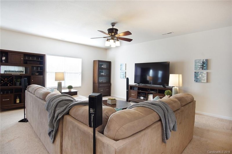 Property image 5 at 3046 Riley Avenue, Charlotte, NC 28269