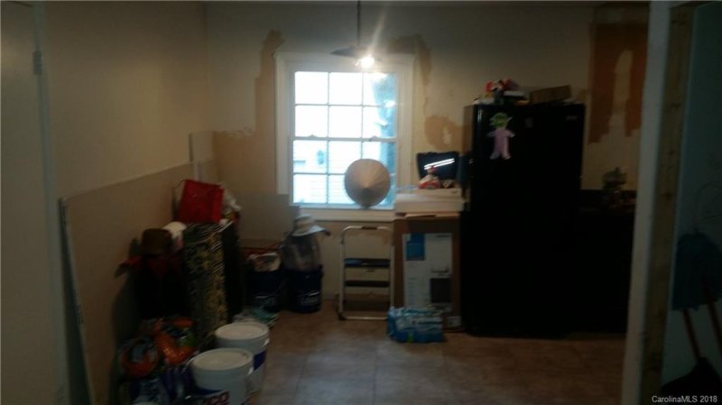 Property image 4 at 730 Merridale Drive, Charlotte, NC 28214