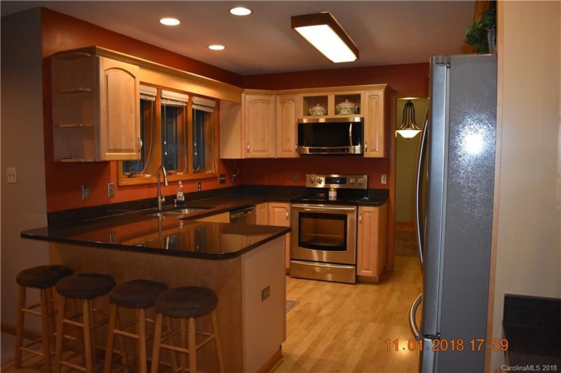 Property image 5 at 27 Overlook Drive, Candler, NC 28715