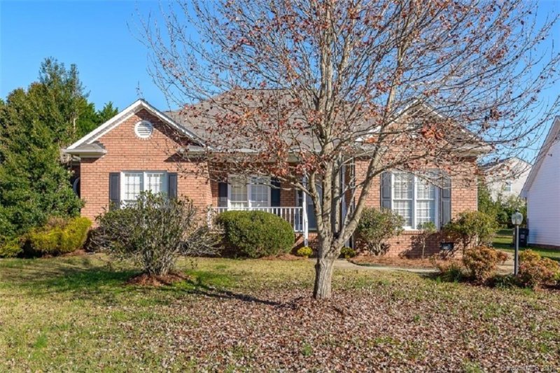 3644 Farm Lake Drive