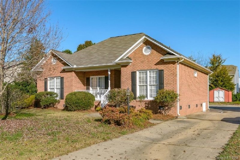 Property image 2 at 3644 Farm Lake Drive, Concord, NC 28027