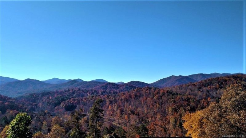 Property image 2 at 343 Rio Bravo Drive, Sylva, NC 28779