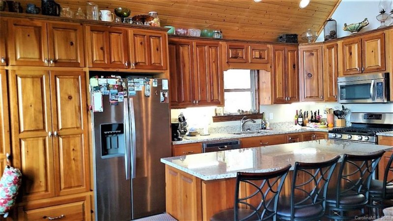 Property image 4 at 343 Rio Bravo Drive, Sylva, NC 28779