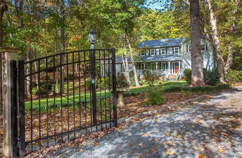 Property image 2 at 3500 Oxbow Court, Matthews, NC 28105