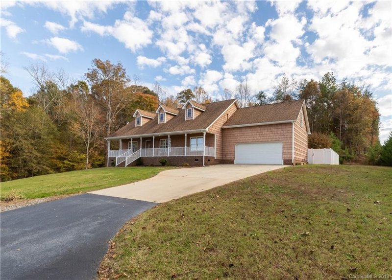 2304 Paraham Road