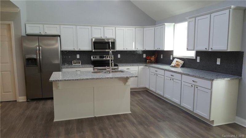 Property image 4 at 549 Kingfield Drive, Concord, NC 28027