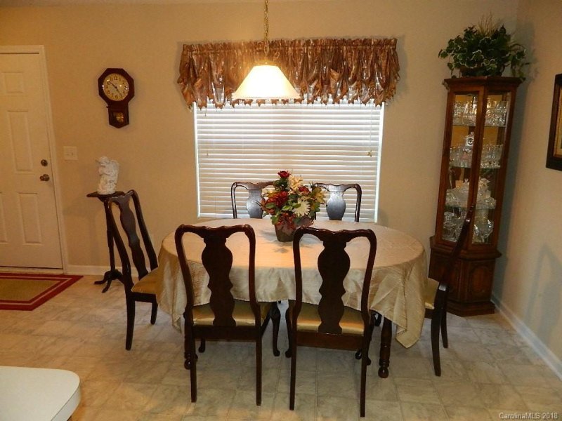 Property image 4 at 3240 Barons Court Road, Charlotte, NC 28213