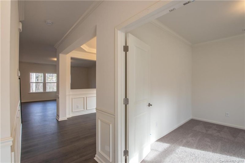 Property image 4 at 8317 Aspen Court, Charlotte, NC 28227