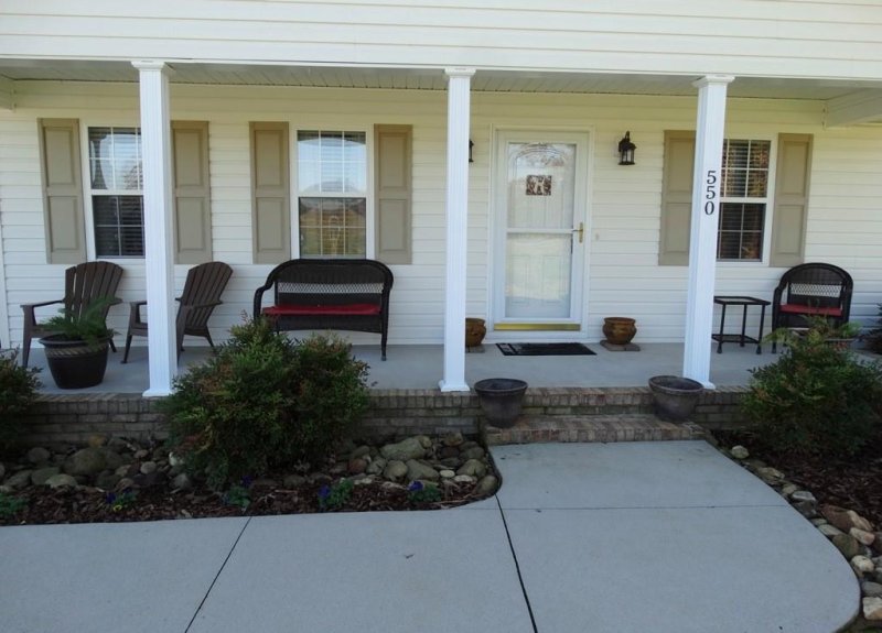 Property image 3 at 550 Stable Brook Lane, Taylorsville, NC 28681