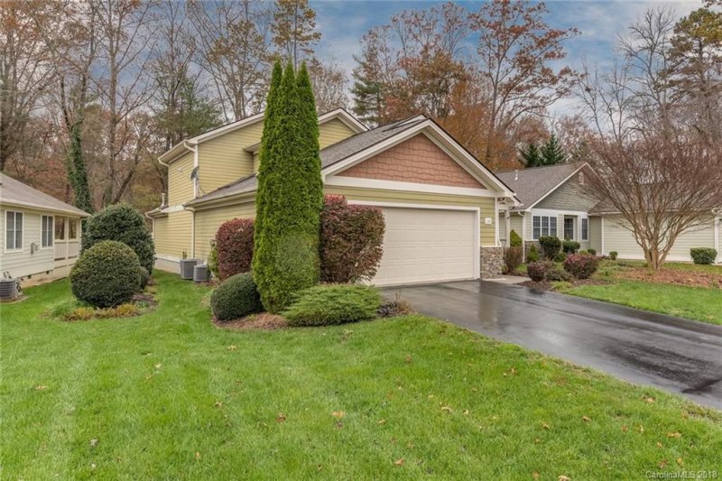 Property image 2 at 115 Fairway View Drive, Etowah, NC 28729