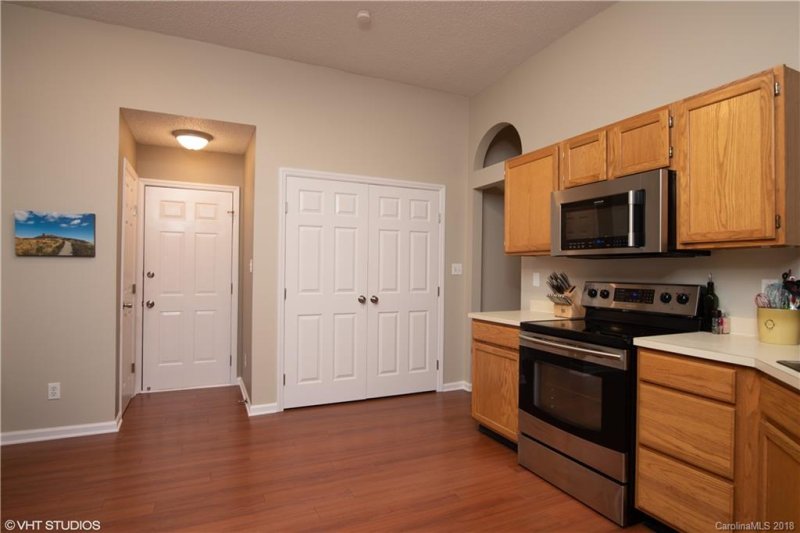 Property image 5 at 9410 Fetlock Court, Charlotte, NC 28216