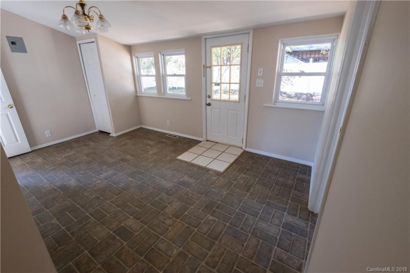 Property image 5 at 104 Parallel Court, Concord, NC 28025