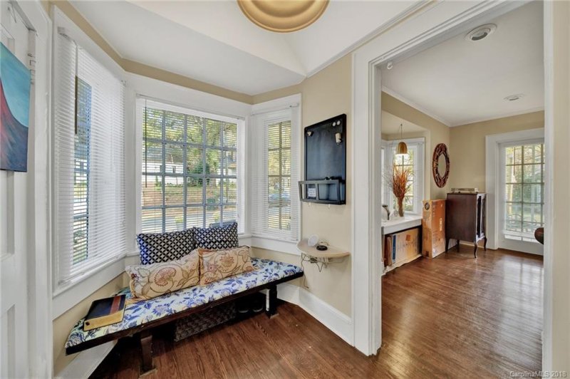 Property image 3 at 501 W 6th Avenue, Gastonia, NC 28052