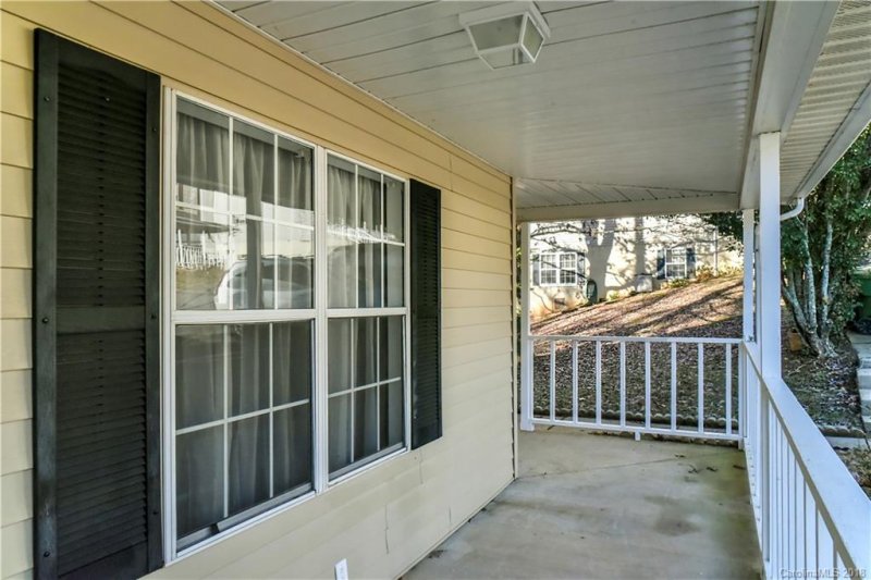 Property image 3 at 146 Rocking Porch Ridge, Asheville, NC 28805