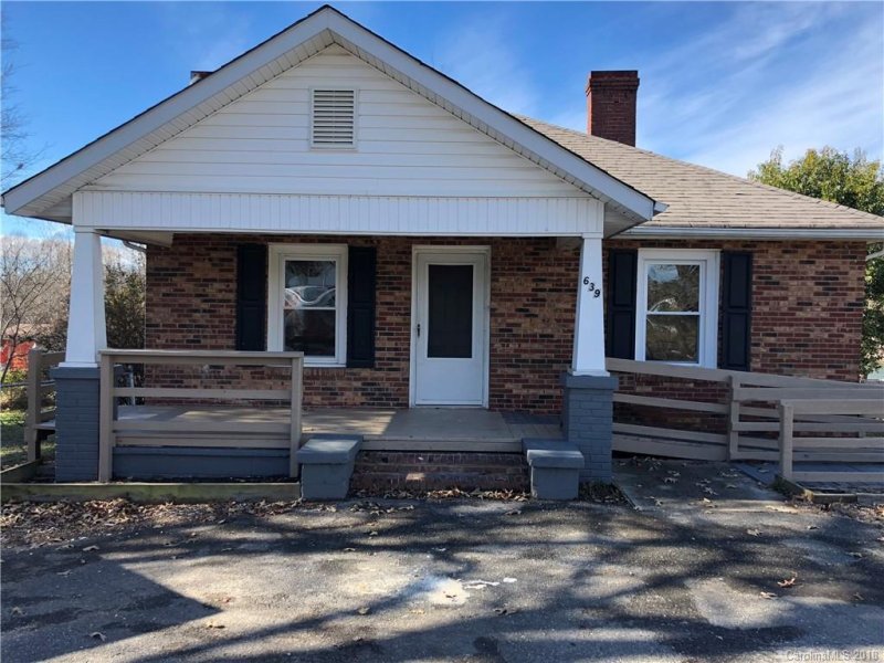 639 Shannon Bradley Road