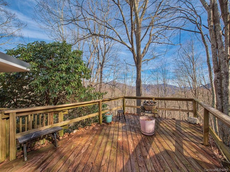Property image 3 at 413 Spring Drive, Maggie Valley, NC 28751