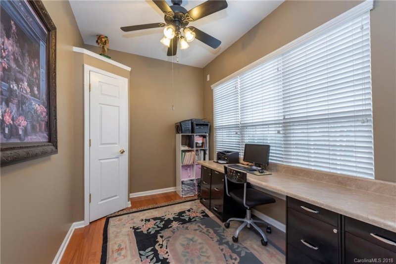 Property image 3 at 9024 Duckhorn Drive, Charlotte, NC 28277