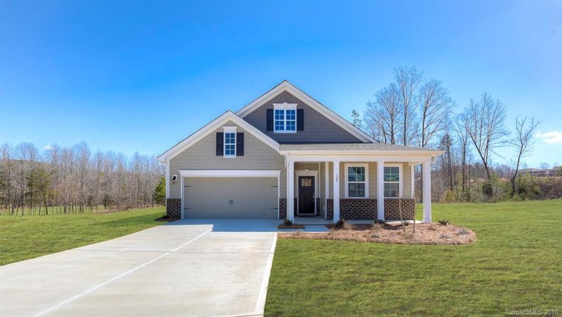 261 Robinwood Lane