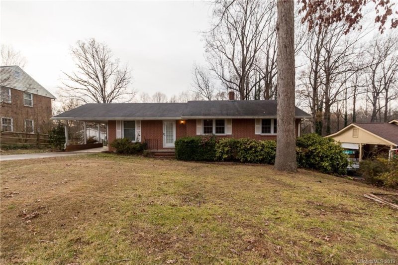 Property image 2 at 1939 Elmwood Drive, Gastonia, NC 28054