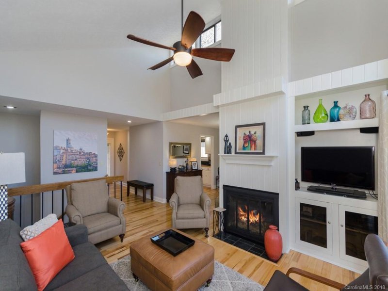 Property image 2 at 116 Country Ridge Road, Laurel Park, NC 28739