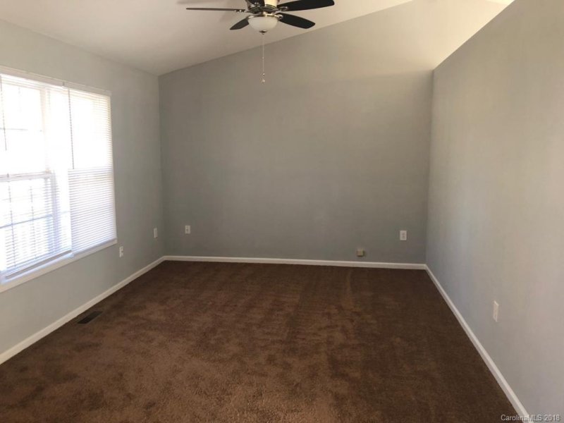 Property image 3 at 1020 Ashford Street, Charlotte, NC 28214