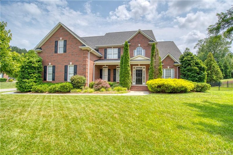 Property image 2 at 5056 Graystone Estates Drive, Belmont, NC 28012