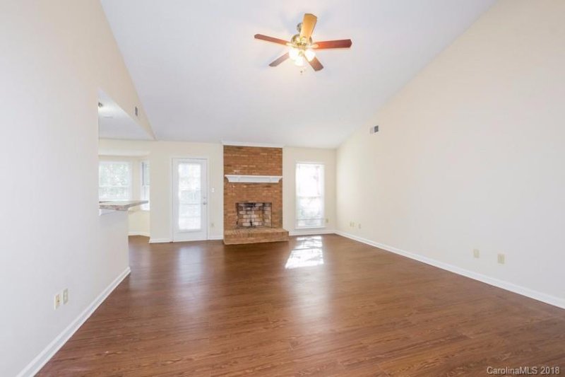 Property image 3 at 9918 Manbey Court, Charlotte, NC 28269