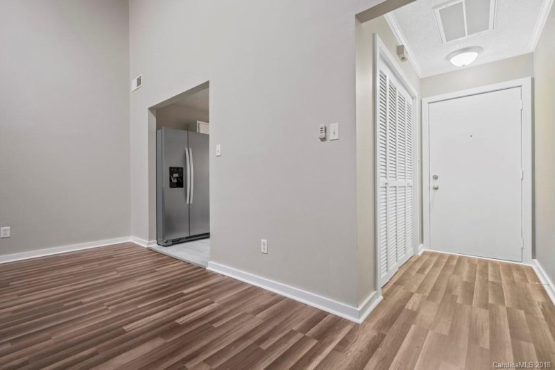 Property image 4 at 4136 Charlotte Highway, Lake Wylie, SC 29710