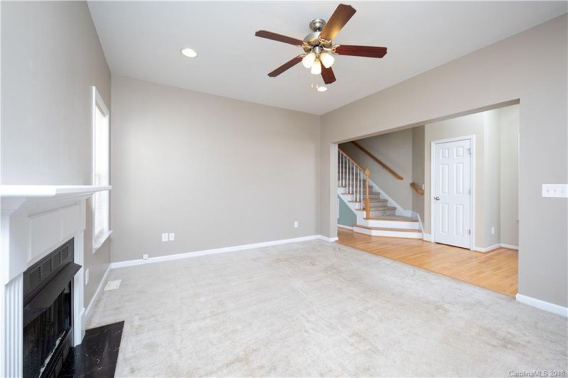 Property image 4 at 315 Lone Tree Lane, Clover, SC 29710