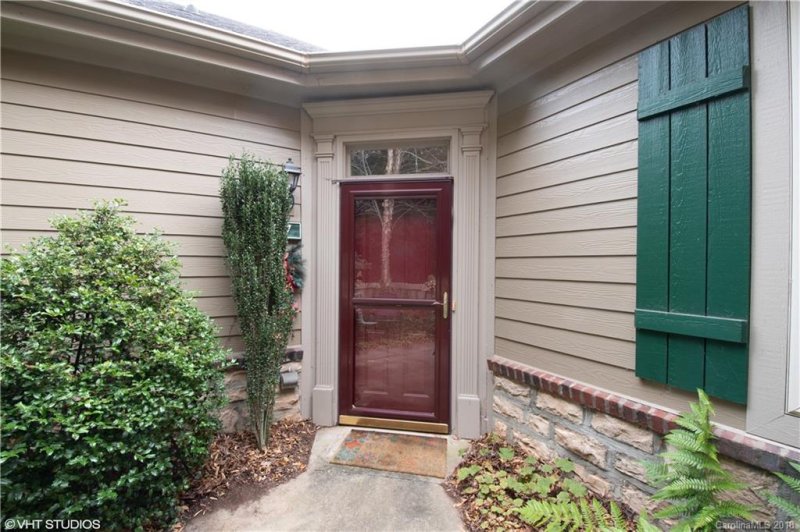 Property image 4 at 17 Outlook Circle, Swannanoa, NC 28778