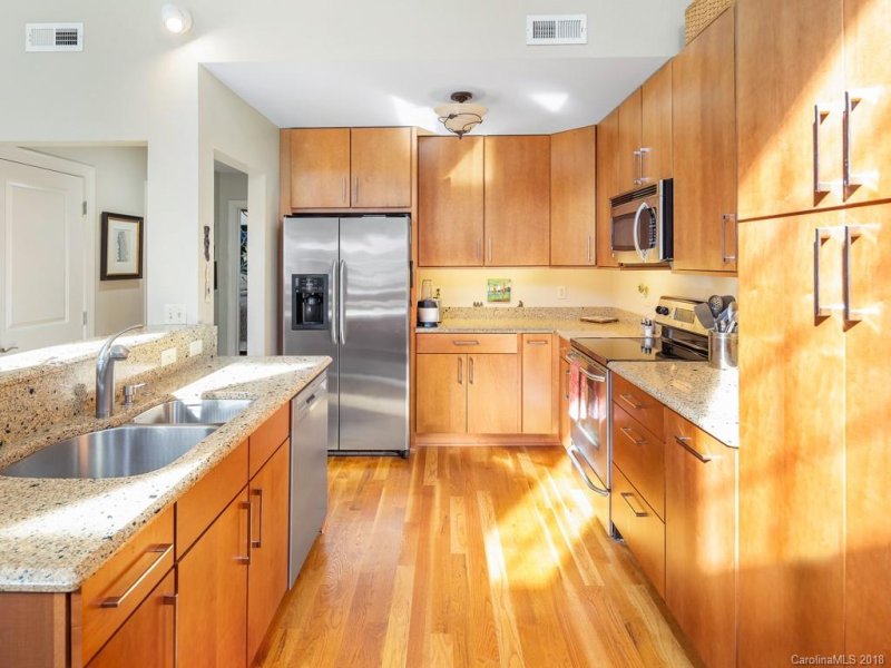 Property image 2 at 18 Sapling Lane, Waynesville, NC 28786