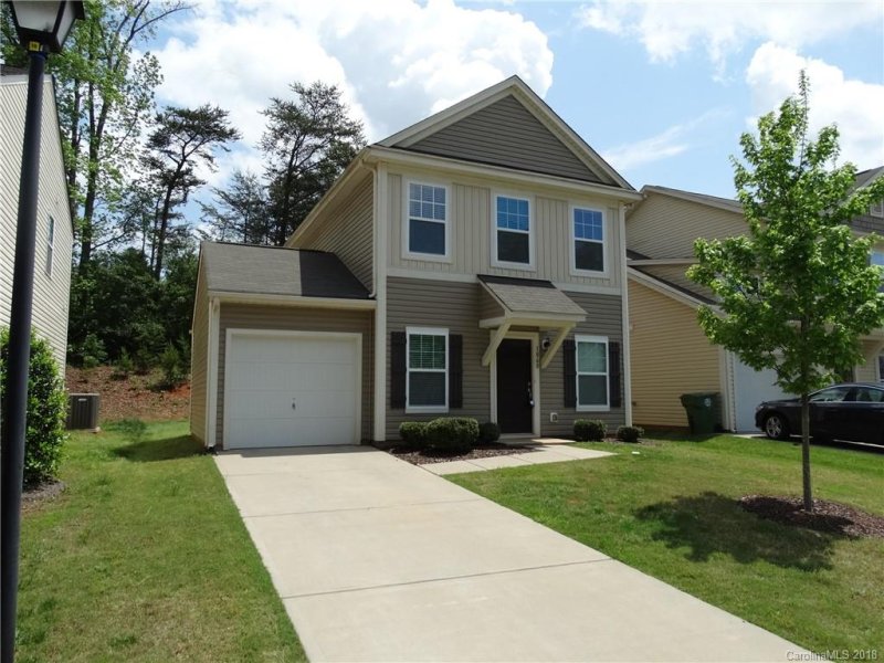 Property image 2 at 1060 Joselynn Drive, Gastonia, NC 28054