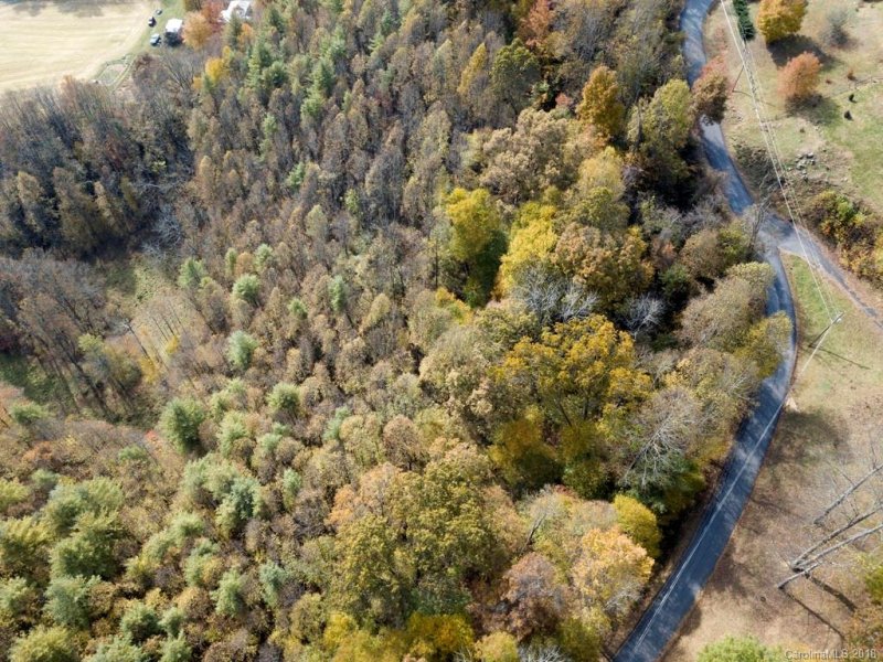 Property image 2 at 201 Point Of View Drive, Waynesville, NC 28785