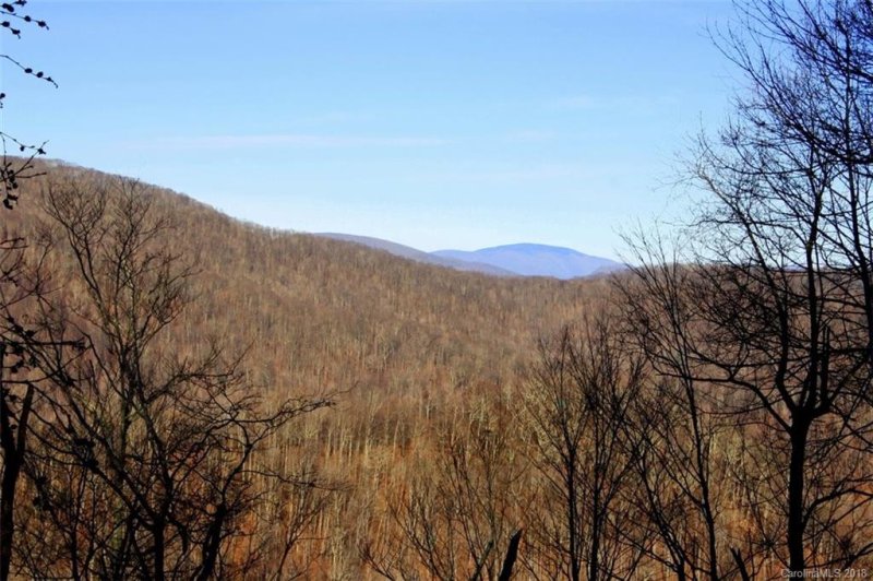 Property image 3 at 16 Mountain Gait Drive, Mars Hill, NC 28754