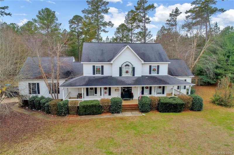 950 Silver Charm Lane