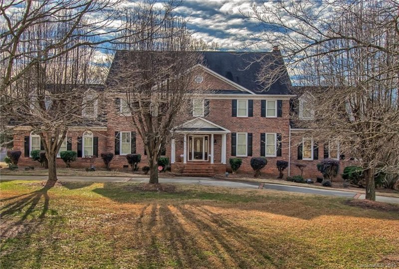 2225 Greenbrook Parkway