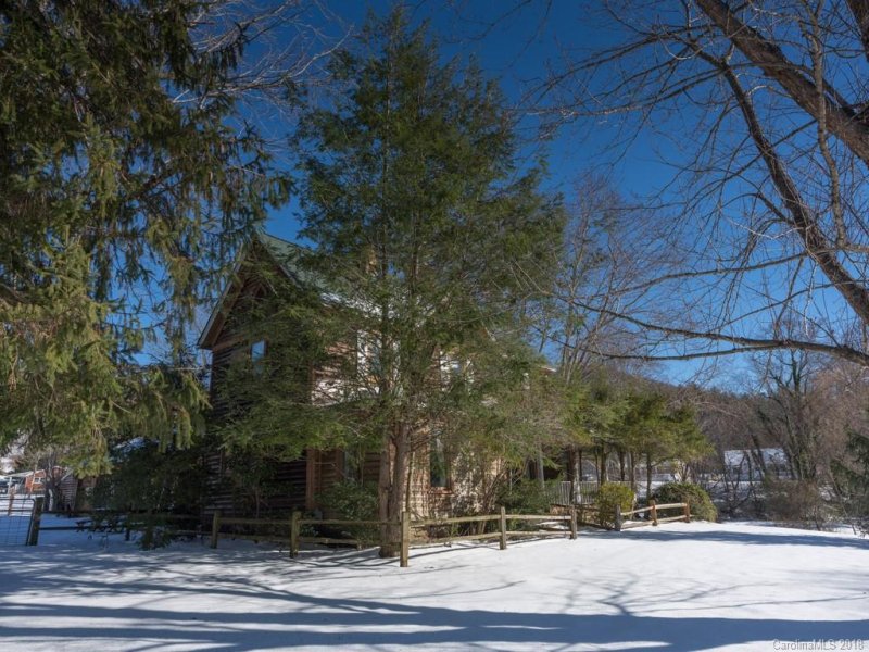 Property image 2 at 551 Bee Tree Road, Swannanoa, NC 28778