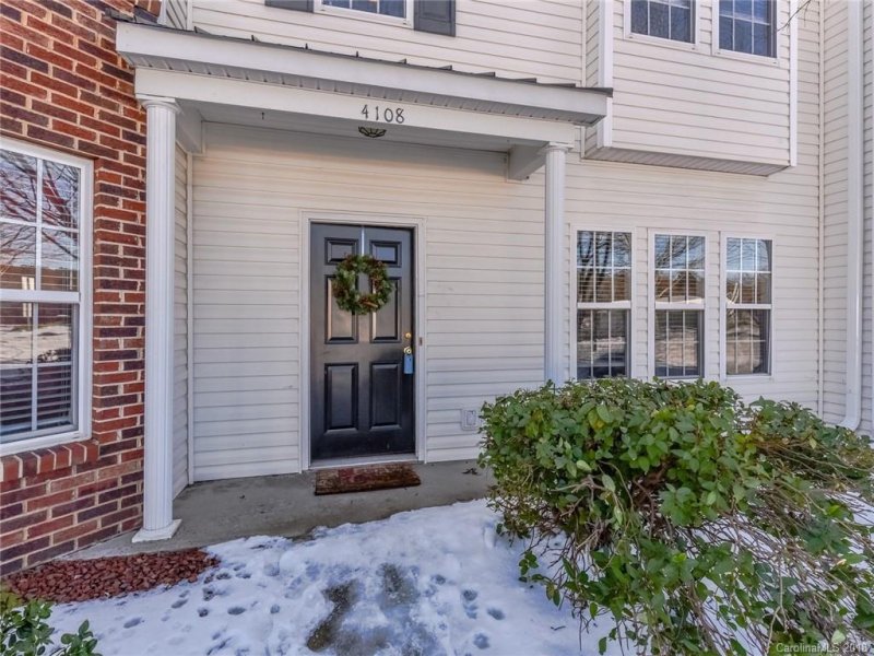 Property image 2 at 4108 Kenton Glenn Court, Concord, NC 28027