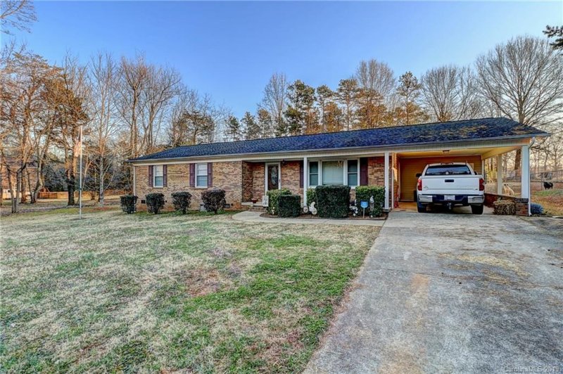 Property image 2 at 514 Delview Drive, Cherryville, NC 28021