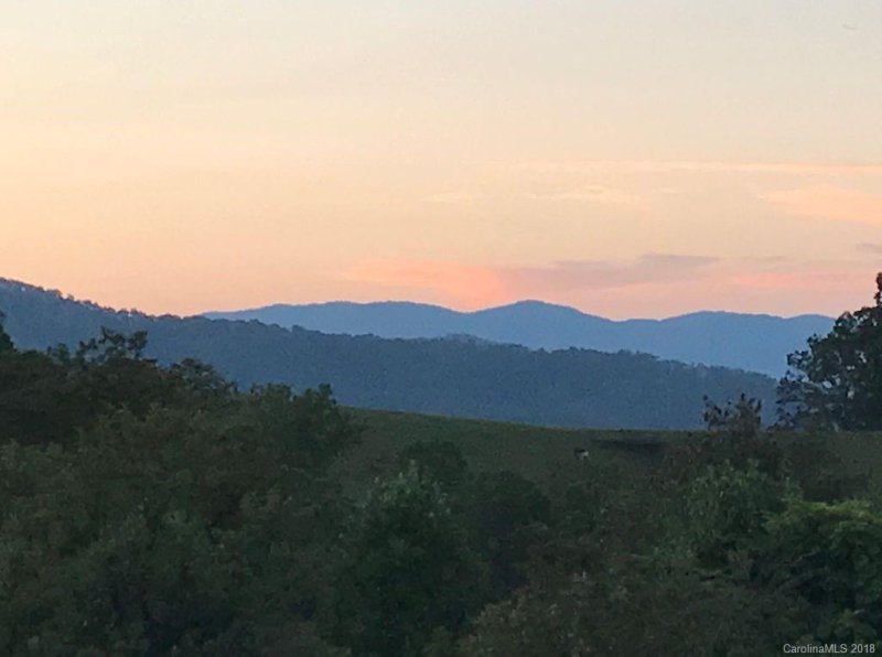 Property image 2 at 5 Tremorra Trail, Leicester, NC 28748