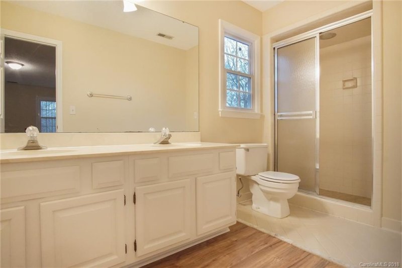 Property image 4 at 10646 S Hall Drive, Charlotte, NC 28270